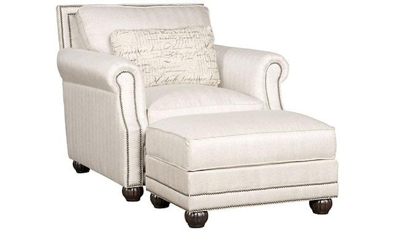 King Hickory Julianna Fabric Sofa 3000