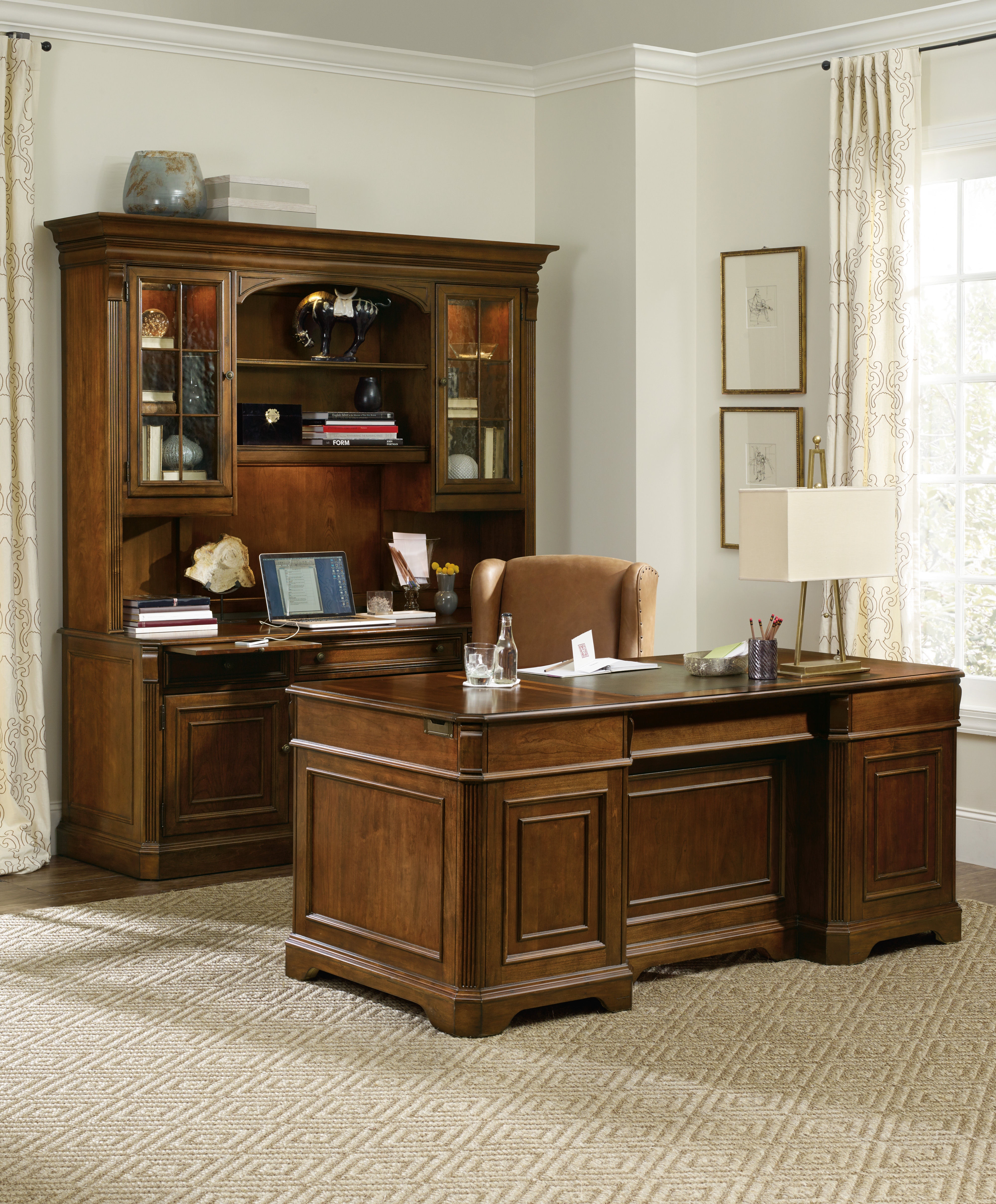Hooker Furniture Home Office Brookhaven Executive Desk 28110583