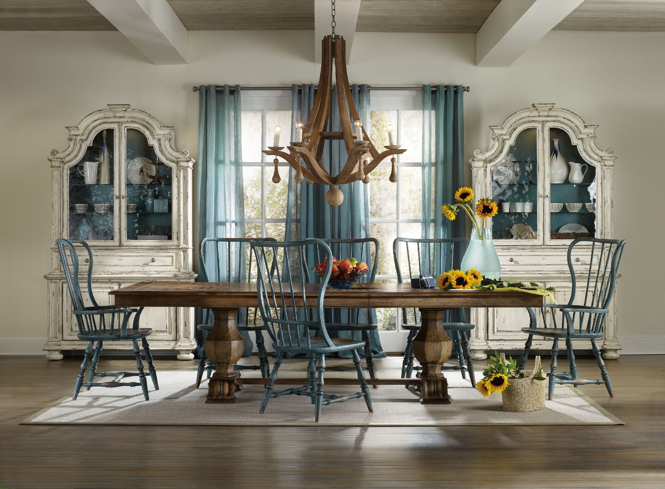 hooker dining room chairs