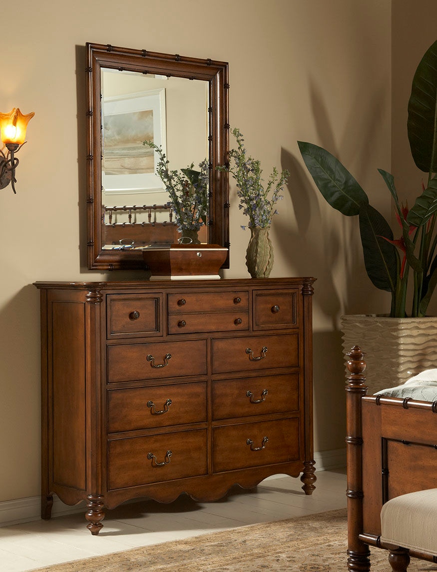 Fine Furniture Design Bedroom Master Chest 1050146 Bartlett Home