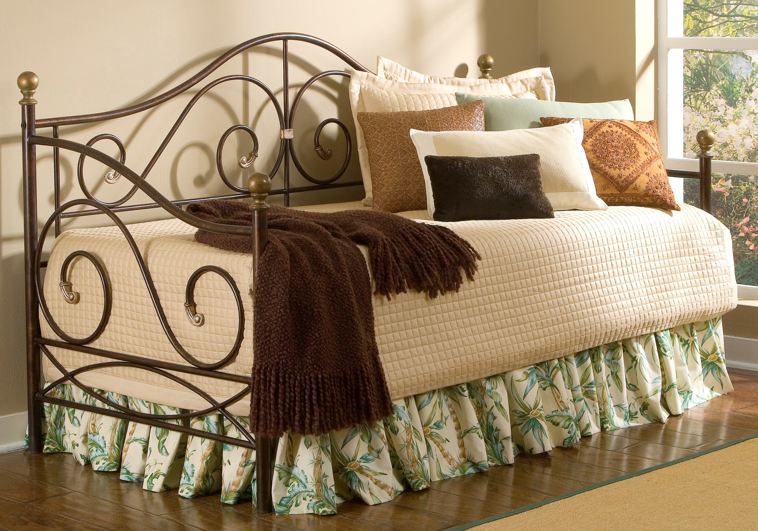 Largo International Bedroom Daybed 4980 Burke Furniture Inc