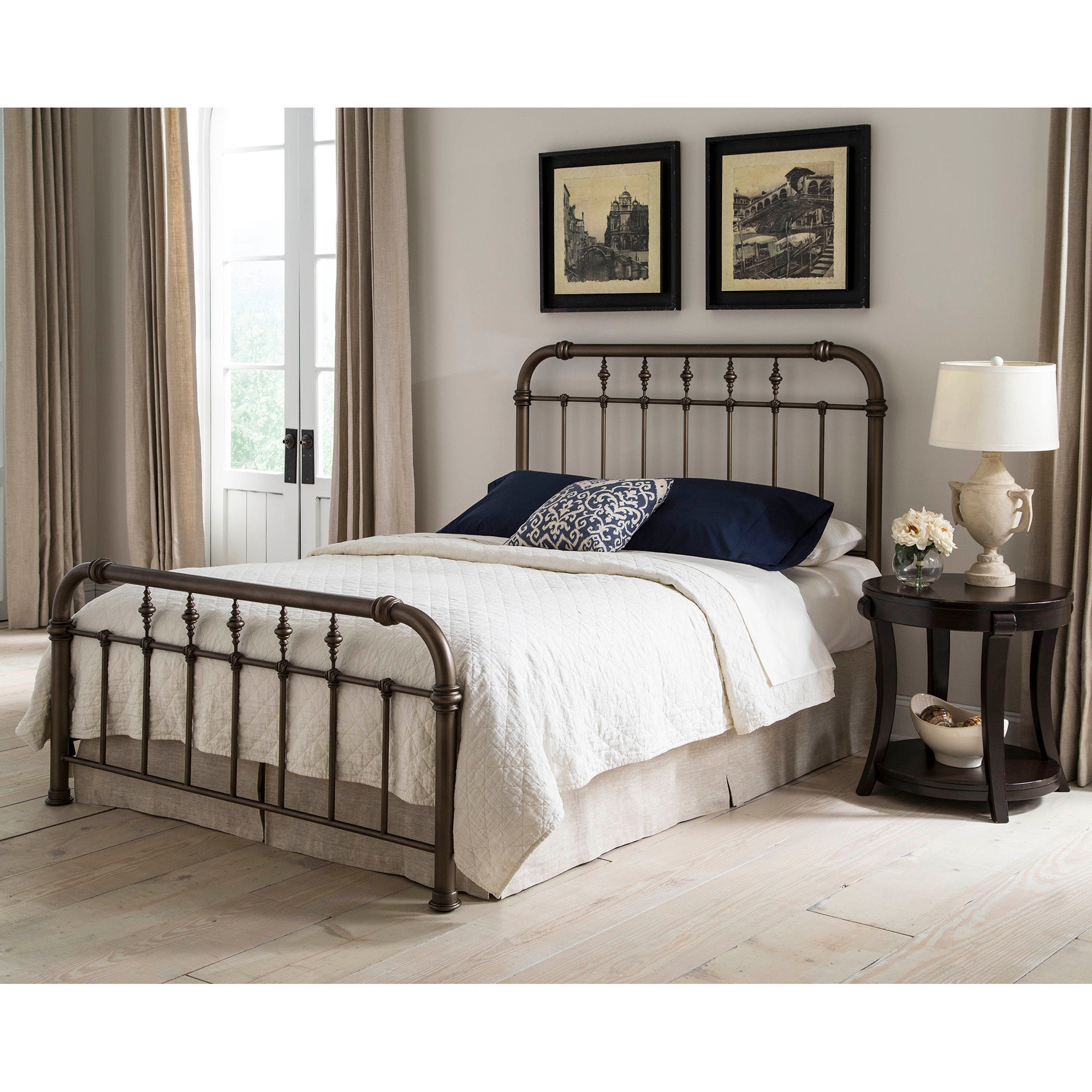 Leggett & Platt Bedroom Vienna Complete Metal Bed And Steel Support ...