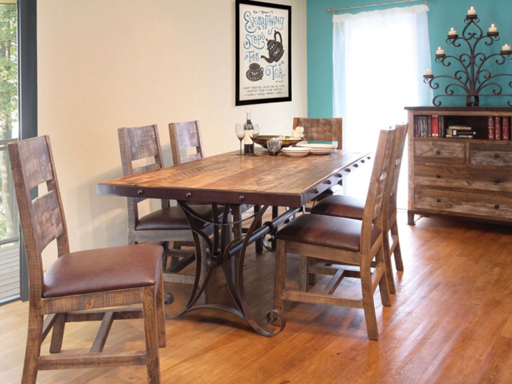 International Furniture Dining Room Table & 4 Side Chairs DIPKIF962A