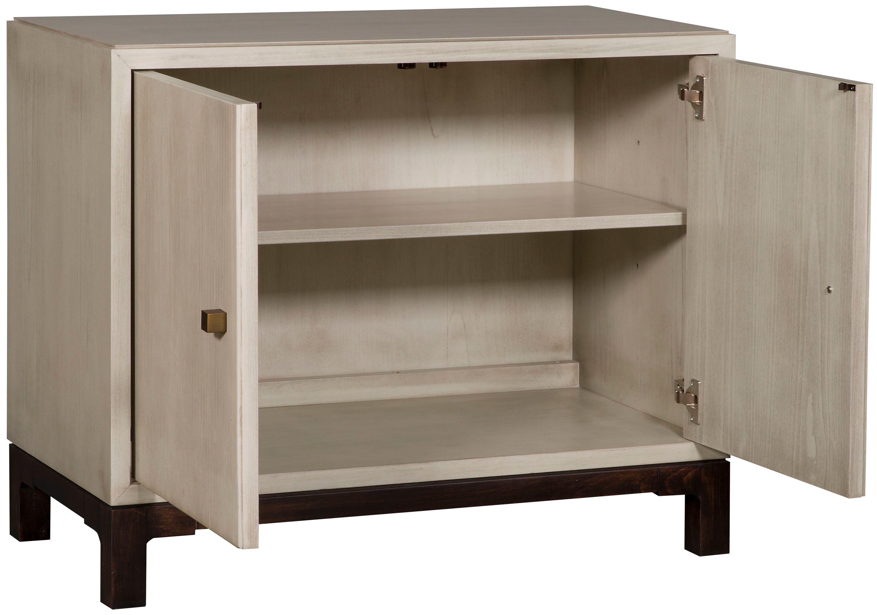 Vanguard Bedroom Manning Two Door Side Table Cc05b Studio 882