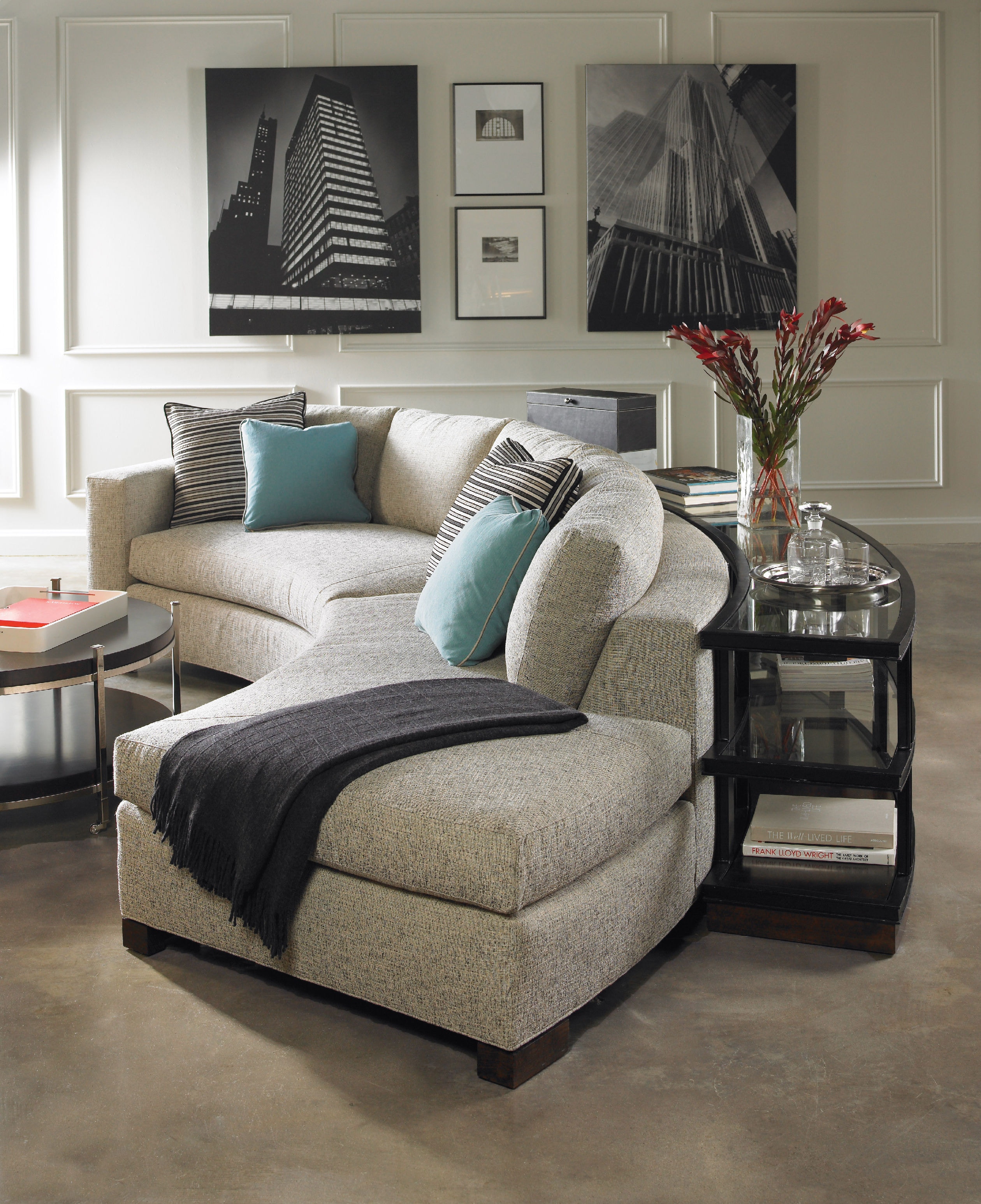 Vanguard sofa discount