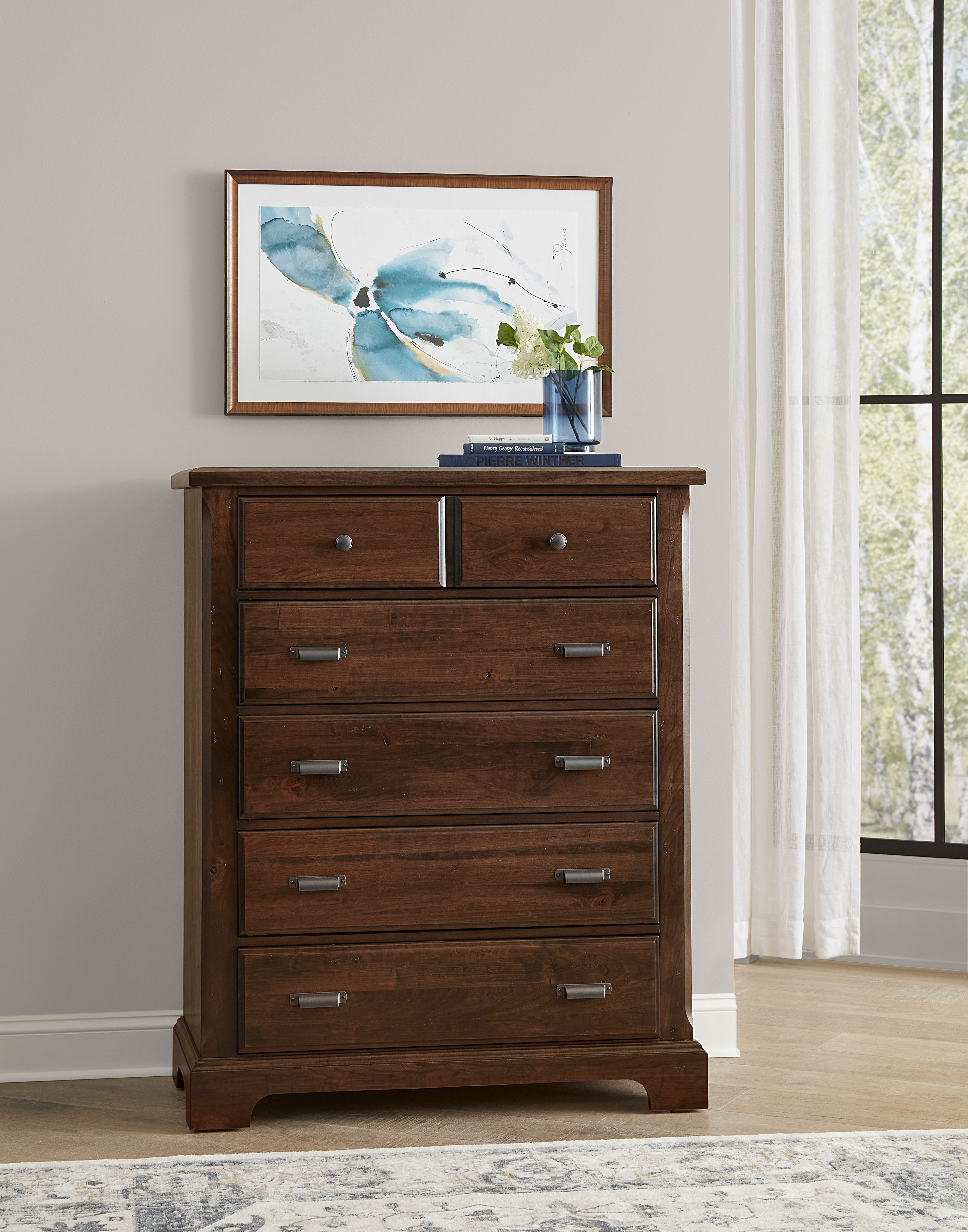VaughanBassett Furniture Company Bedroom Chest 5 Drwr 817115