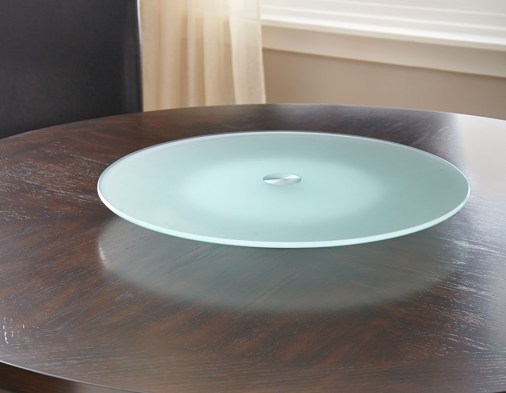 Steve silver hartford round deals dining table