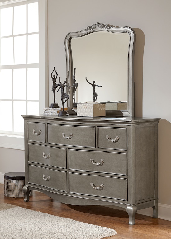 Hillsdale Kids And Teen Youth Kensington Dresser With Mirror
