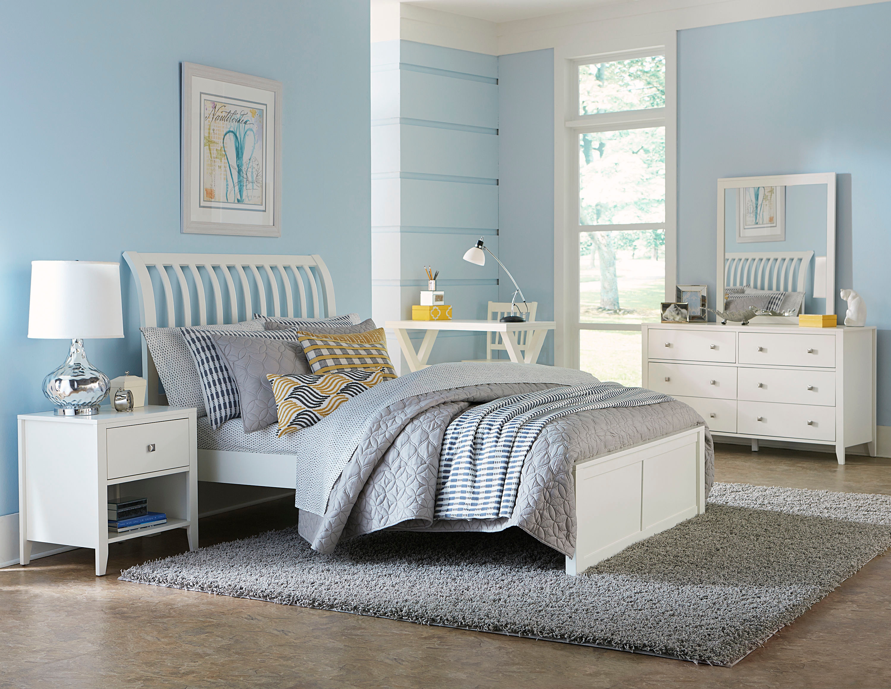 Kids sales sleigh bed