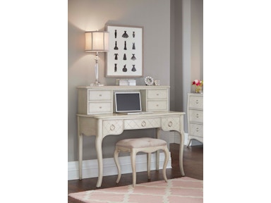 Hillsdale Kids and Teen Angela Desk With Hutch 7107-778NDH