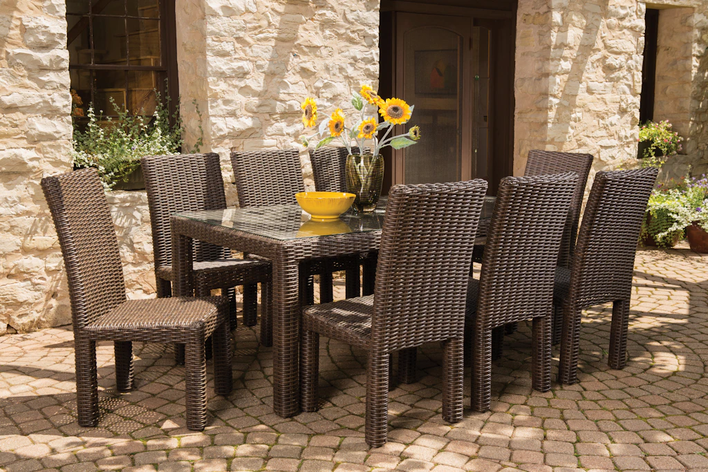 lloyd flanders patio umbrella Grand Traverse 48" Round Dining Table They also include UV inhibitors to help prevent excessive fading Outdoor Wicker Furniture Grand Traverse