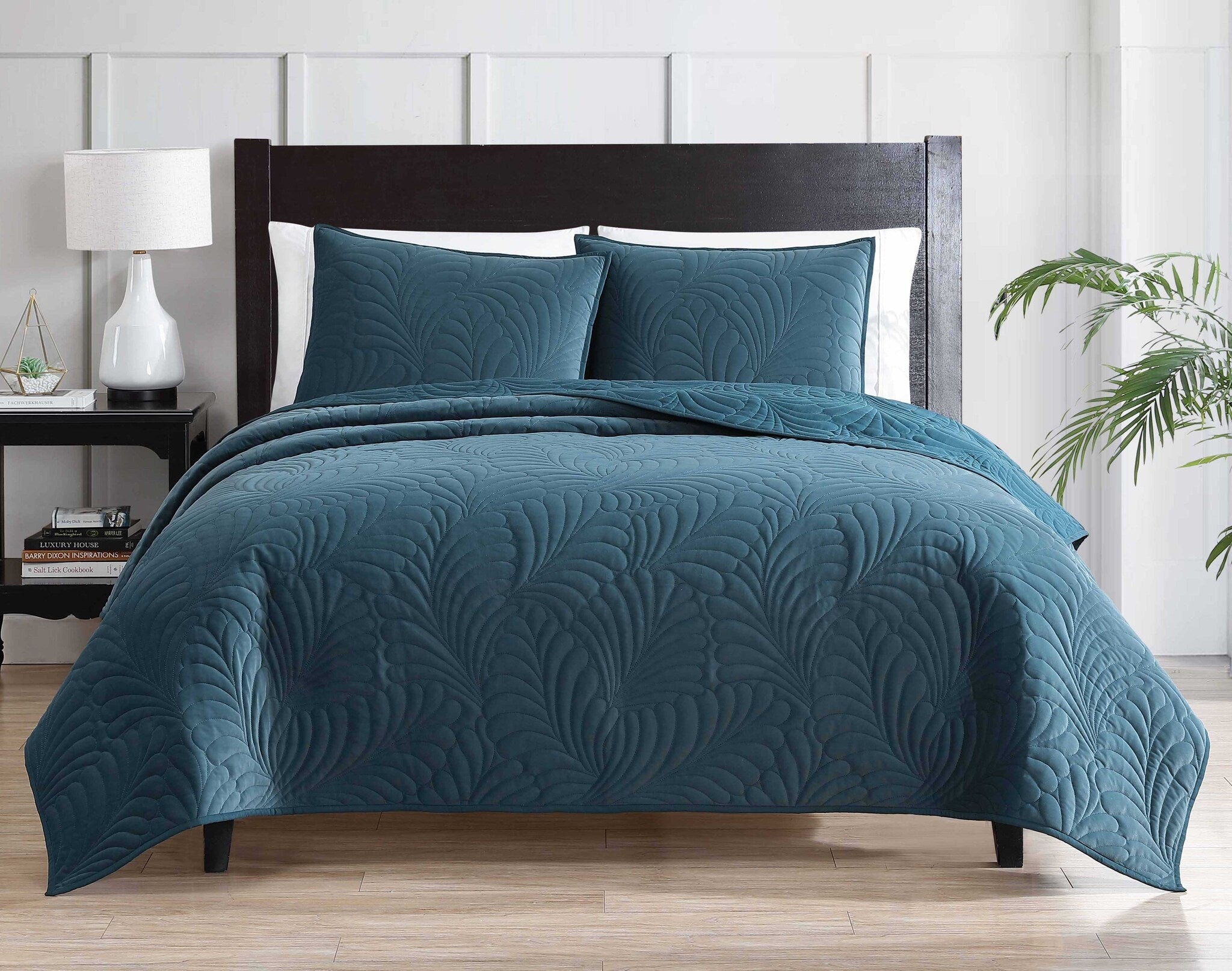  Marlena Blue 3 pc Queen Coverlet Set NEVER COMPRESSED 91947