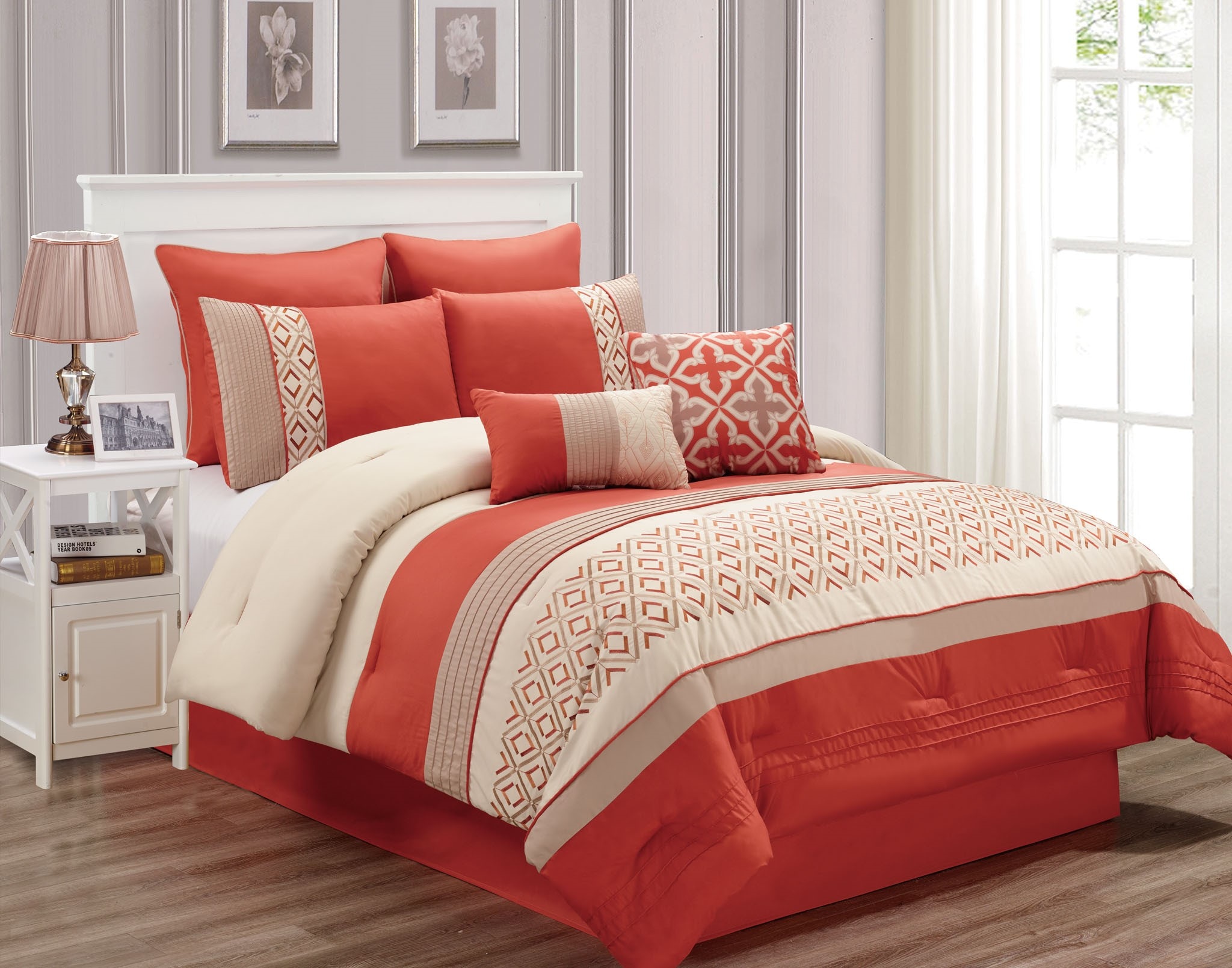 2024 Queen 8pc Bed Set