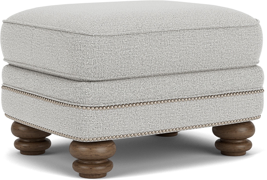 Broyhill claremont deals oval ottoman