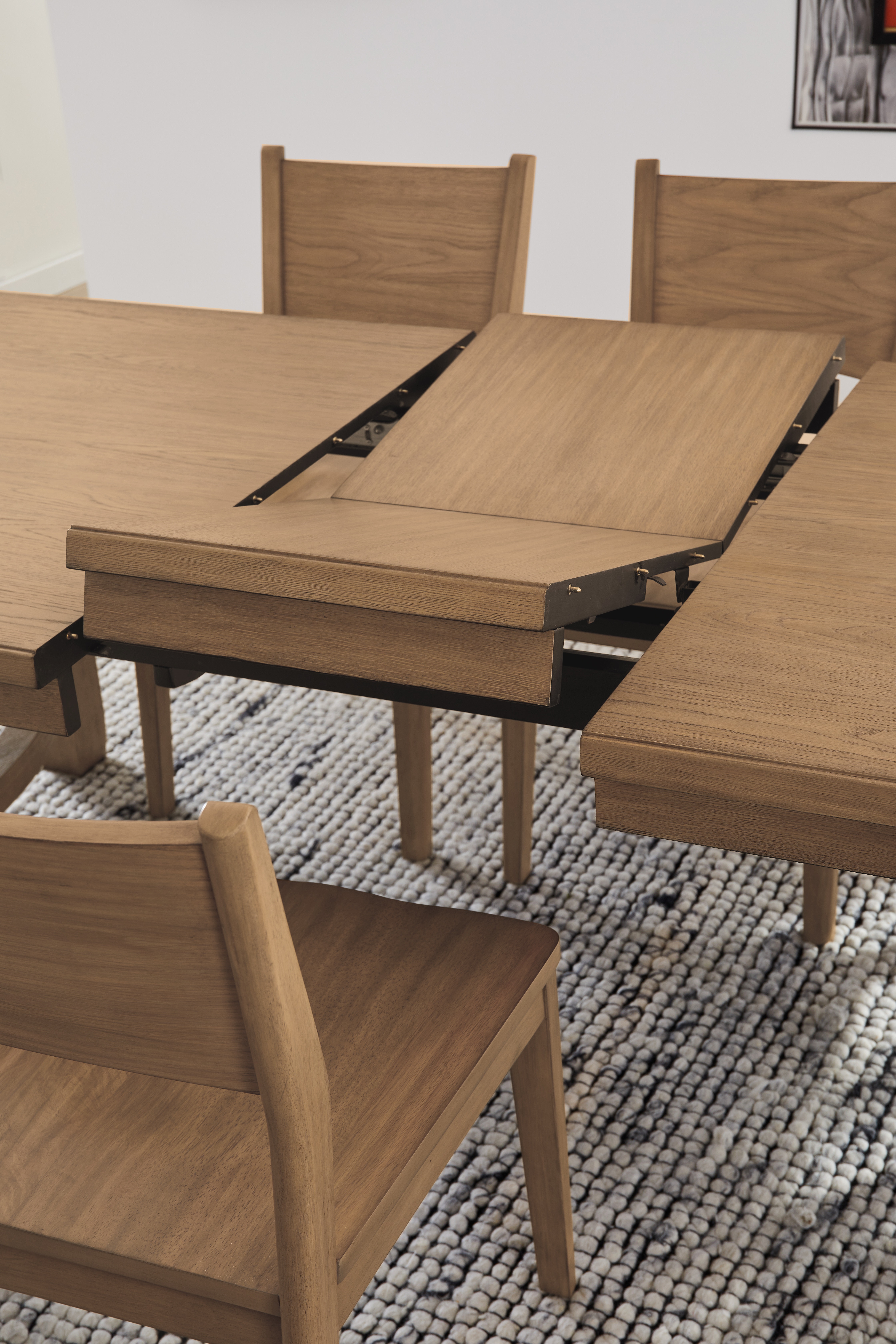 Normandy Dining Table - Thumbnail 2