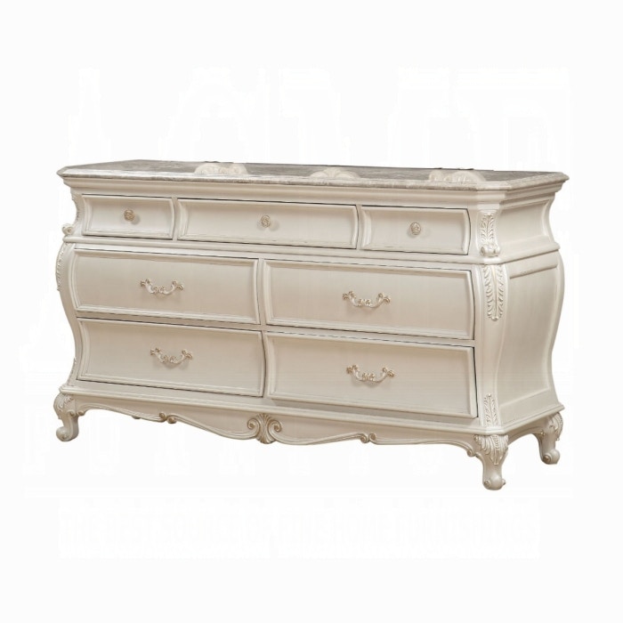  Chantelle Dresser 