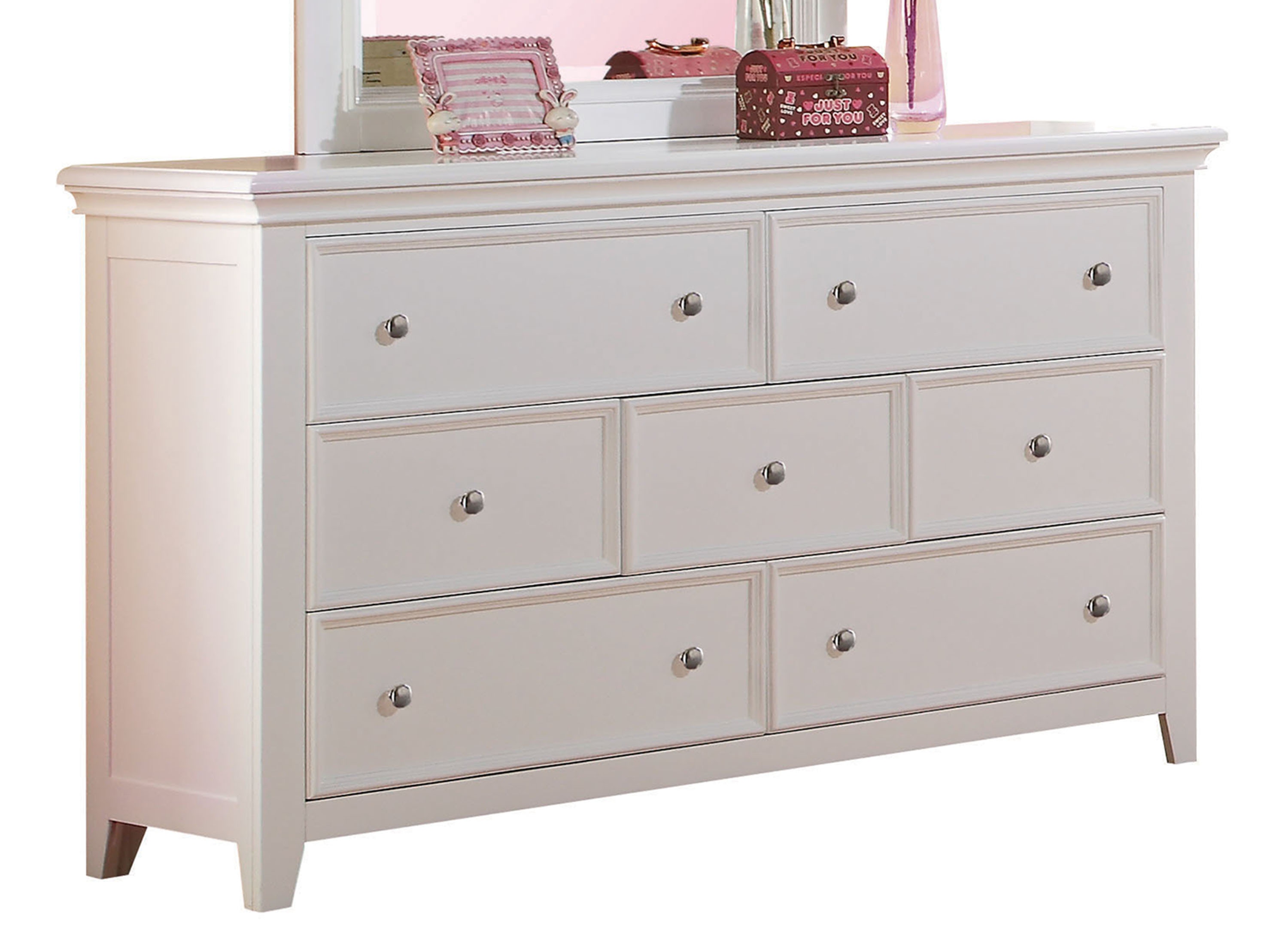  Lacey Dresser 
