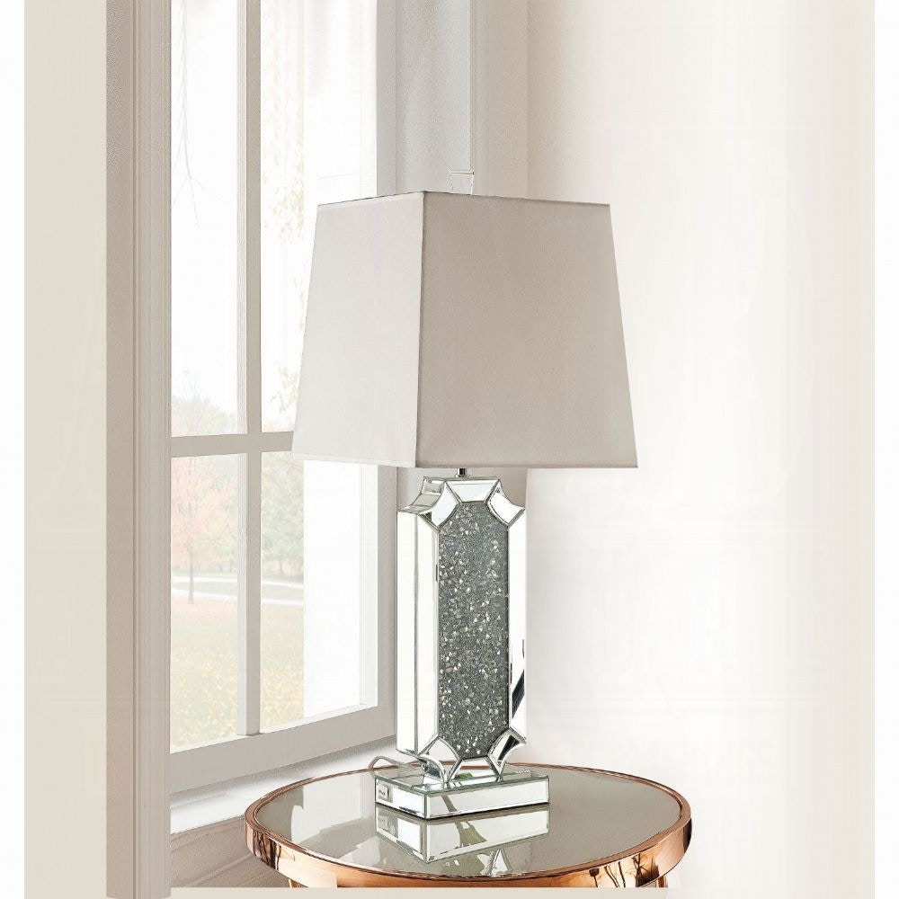  Noralie Table Lamp 