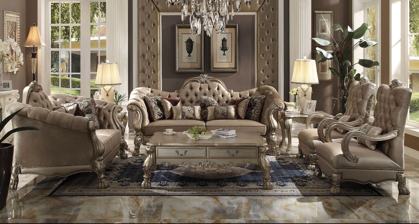 Dresden Sofa With 7 Pillows 