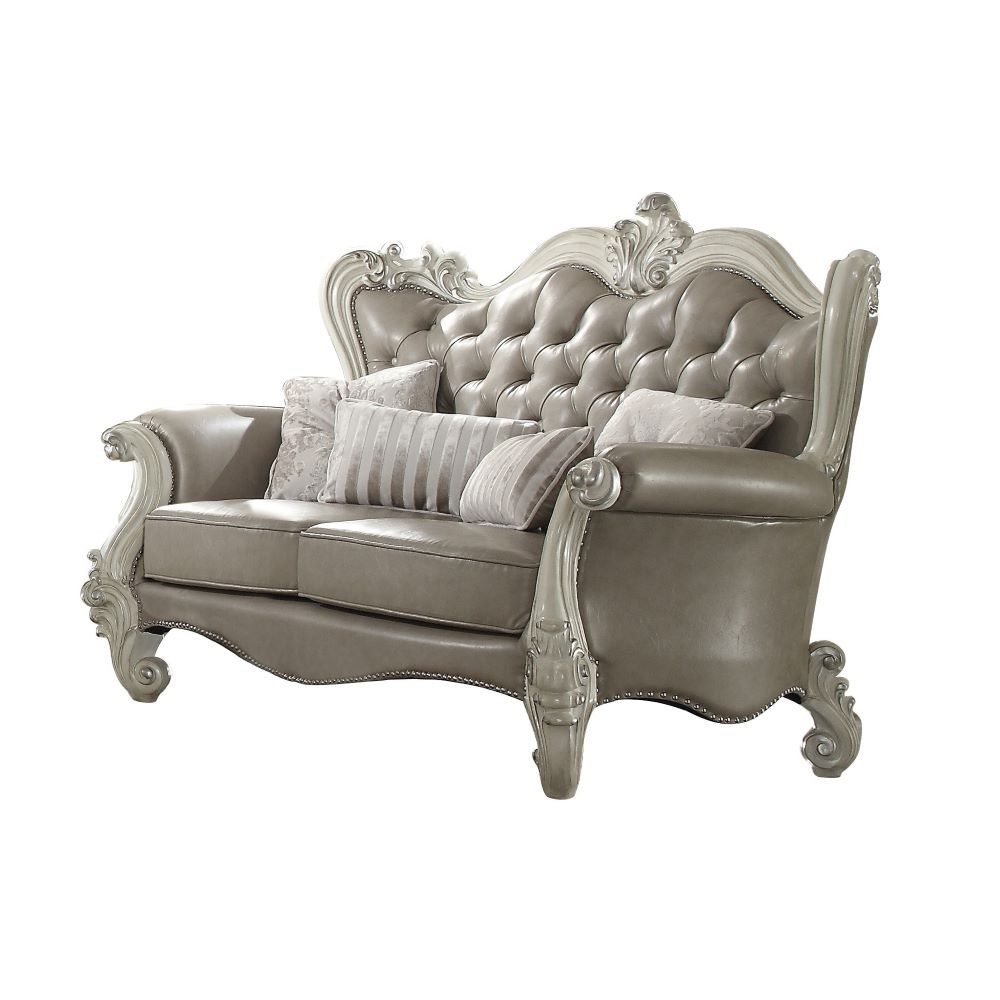  Versailles Loveseat With 4 Pillows 