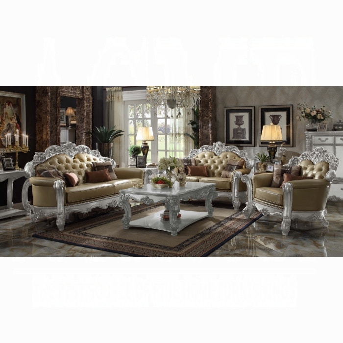  Vendome Sofa With 4 Pillows 