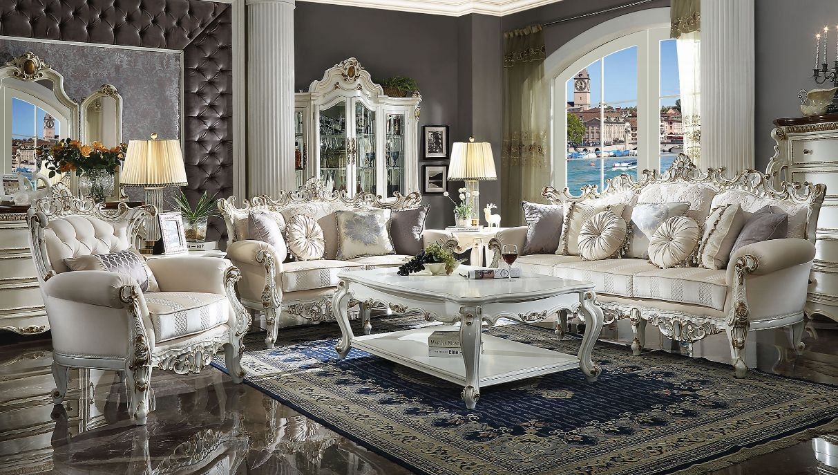  Picardy II Sofa With 7 Pillows 