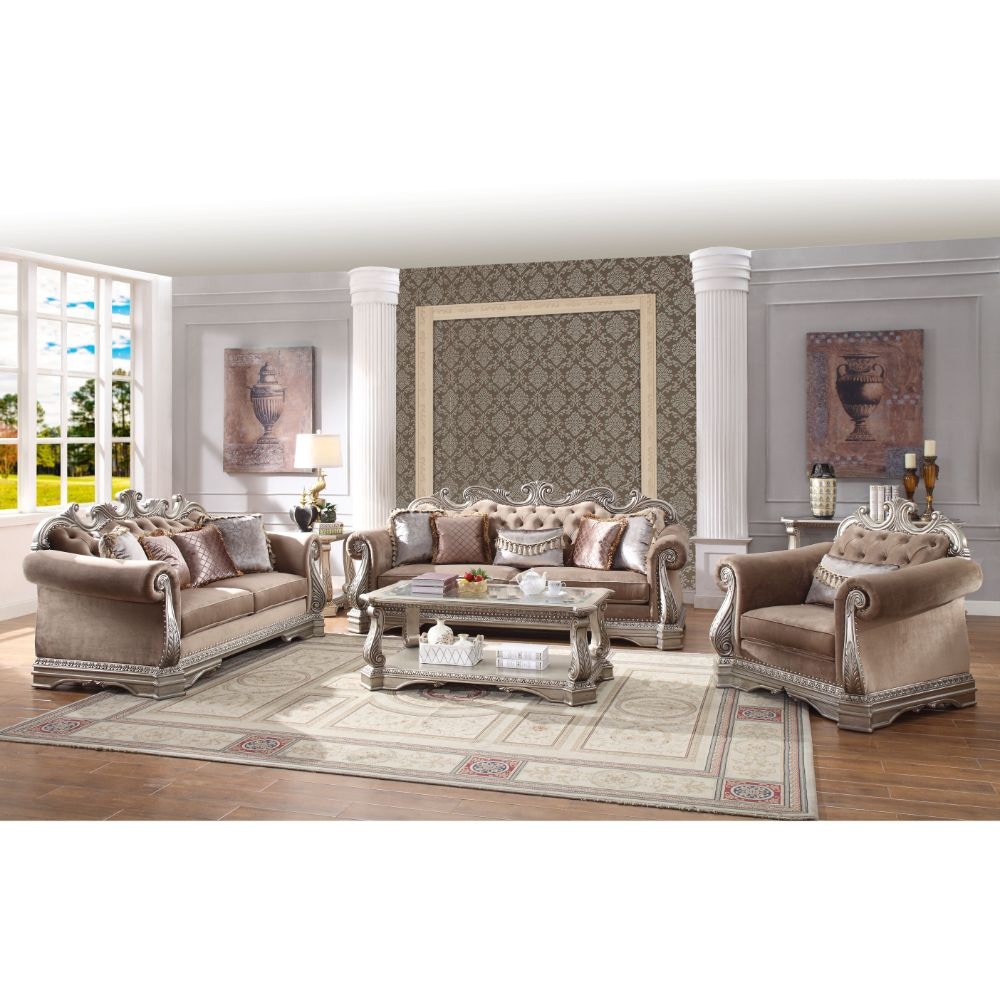  Northville Sofa With 5 Pillows 