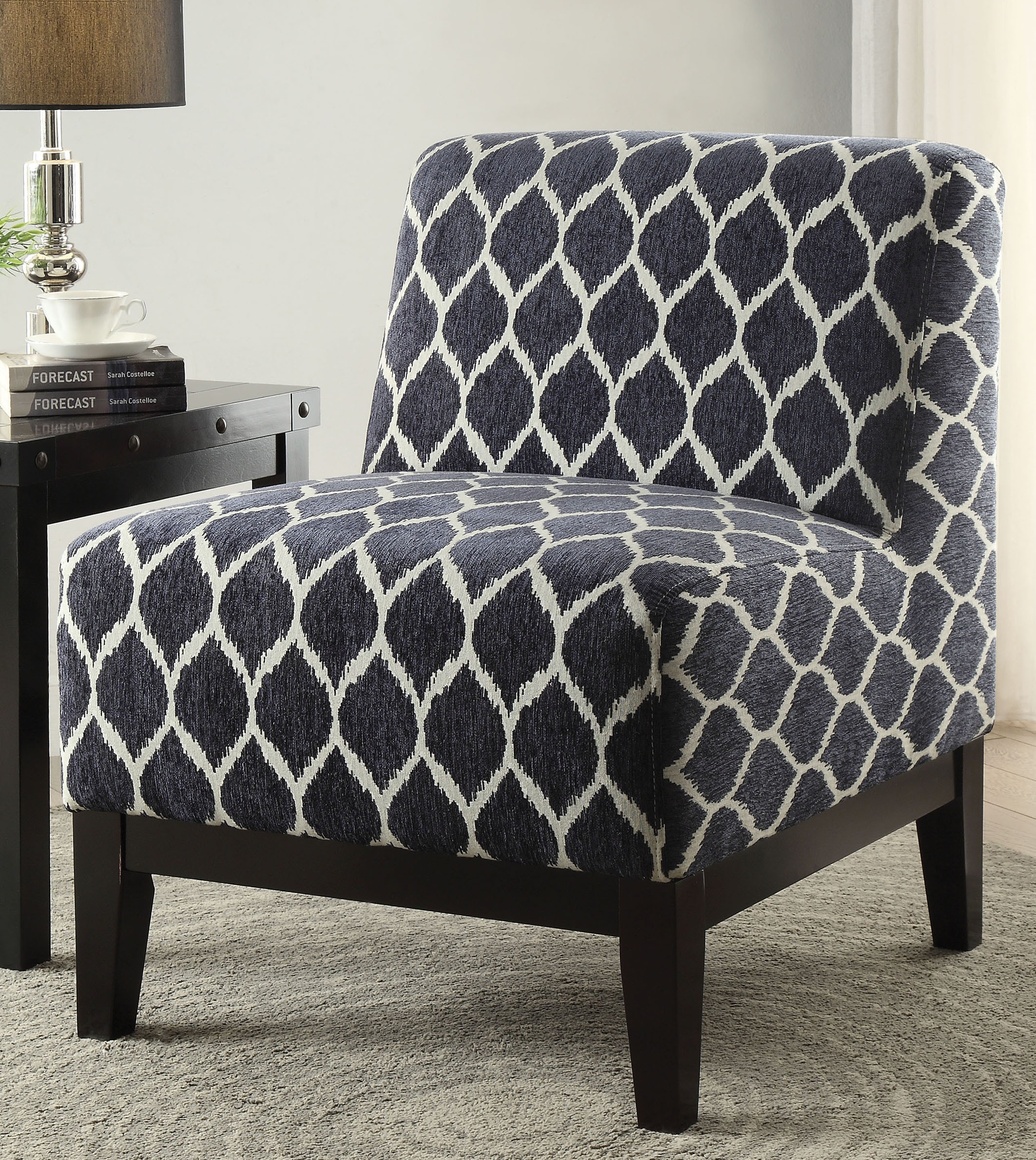  Hinte Accent Chair 
