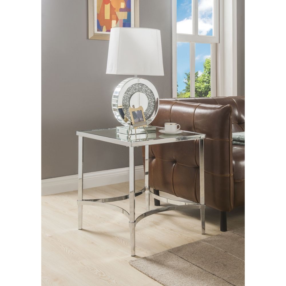  Petunia End Table 