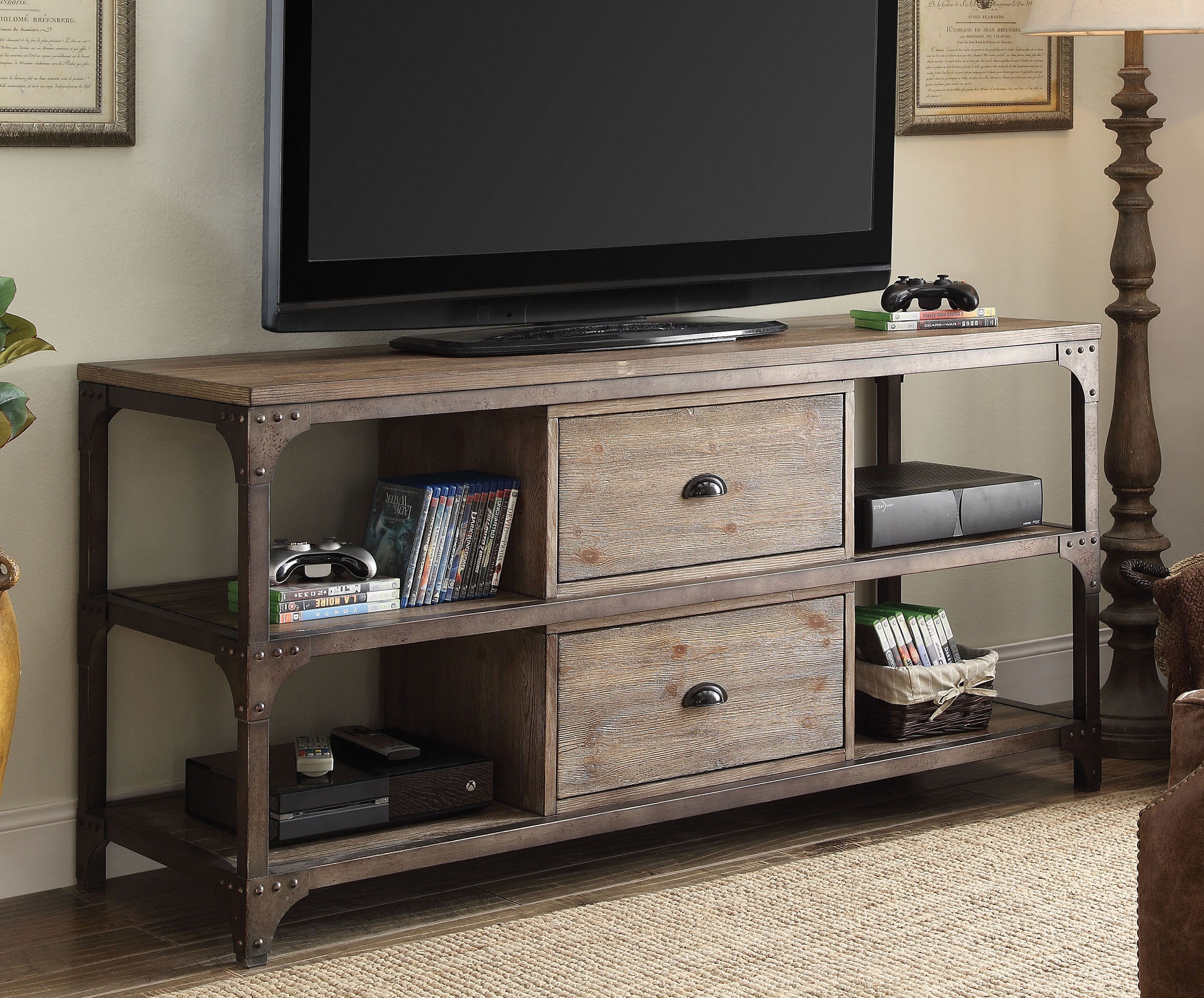  Gorden TV Stand 