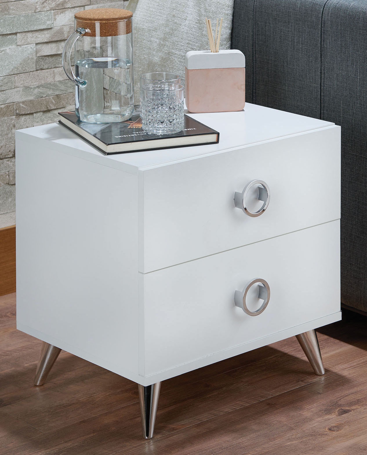 97334