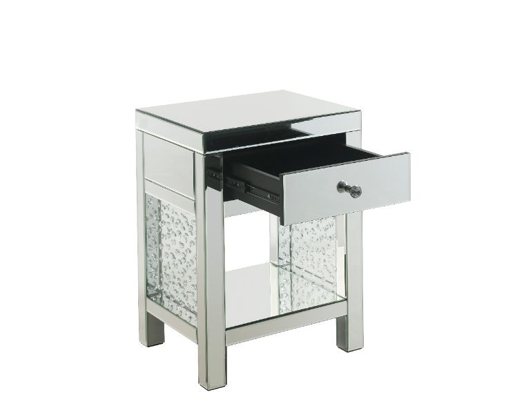  Nysa Accent Table 