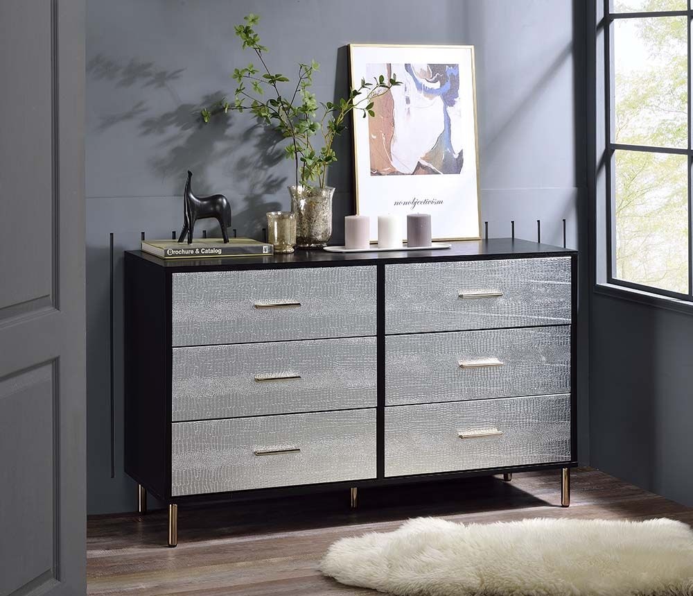  Myles Dresser 