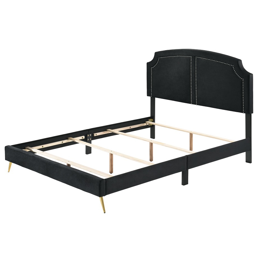  Zeena Eastern King Bed 