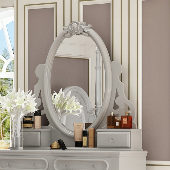  Flora Mirror With Jewlery 