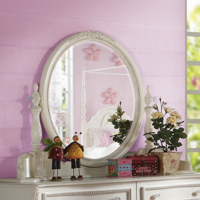  Dorothy Mirror 