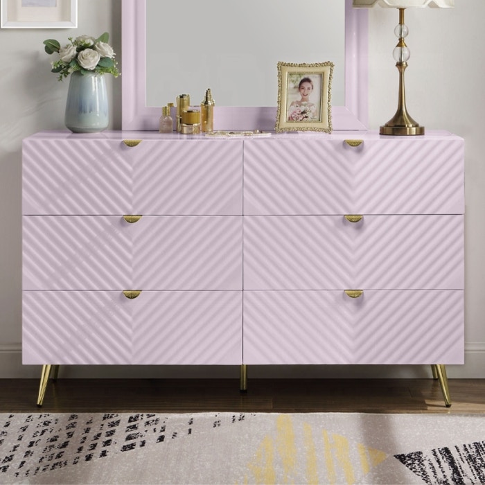  Gaines Dresser 