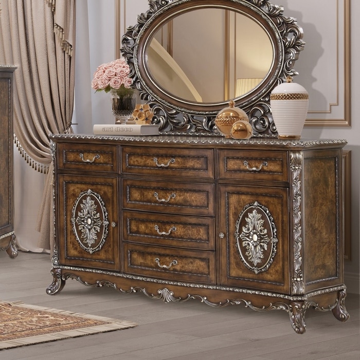  Devany DRESSER 