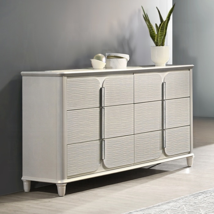  Laveda Dresser 
