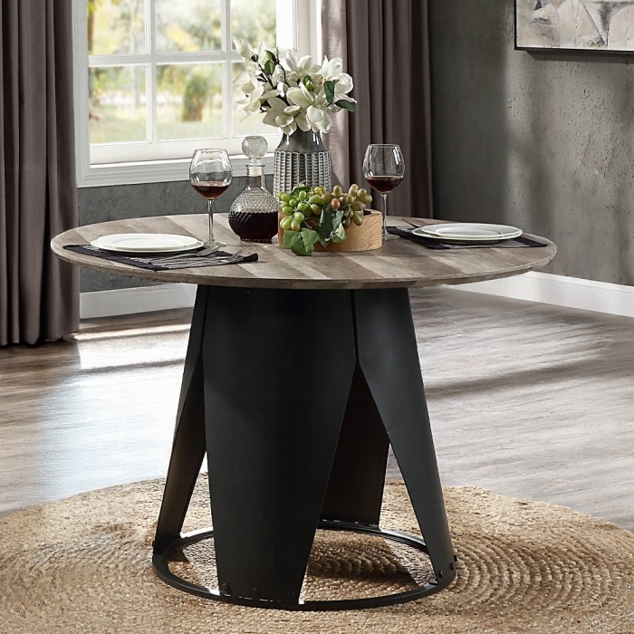  Zudora Dining Table 