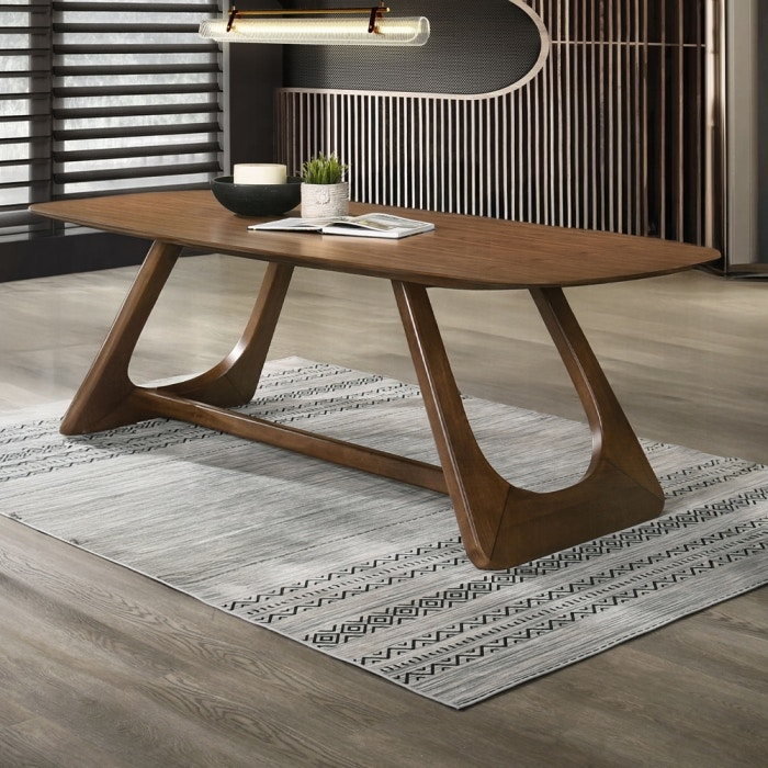  Hoyte Dining Table 