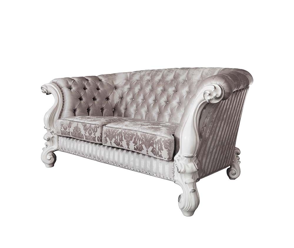  Versailles Loveseat With 5 Pillows 
