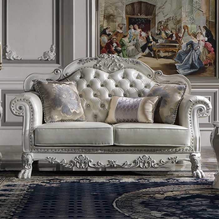  Dresden Loveseat With 3 Pillows 