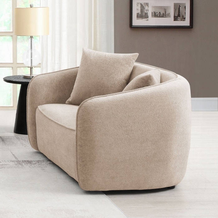  Keith Loveseat with 2 Pillows 