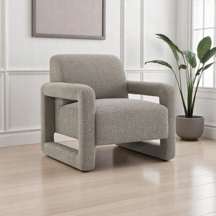 Glenda Accent Chair 