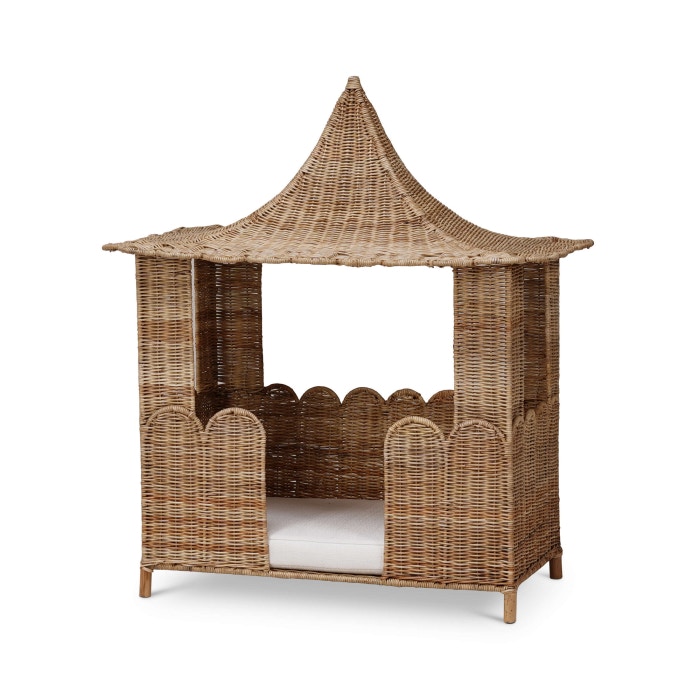 Bramble Scalloped Rattan Dog Bed 28379