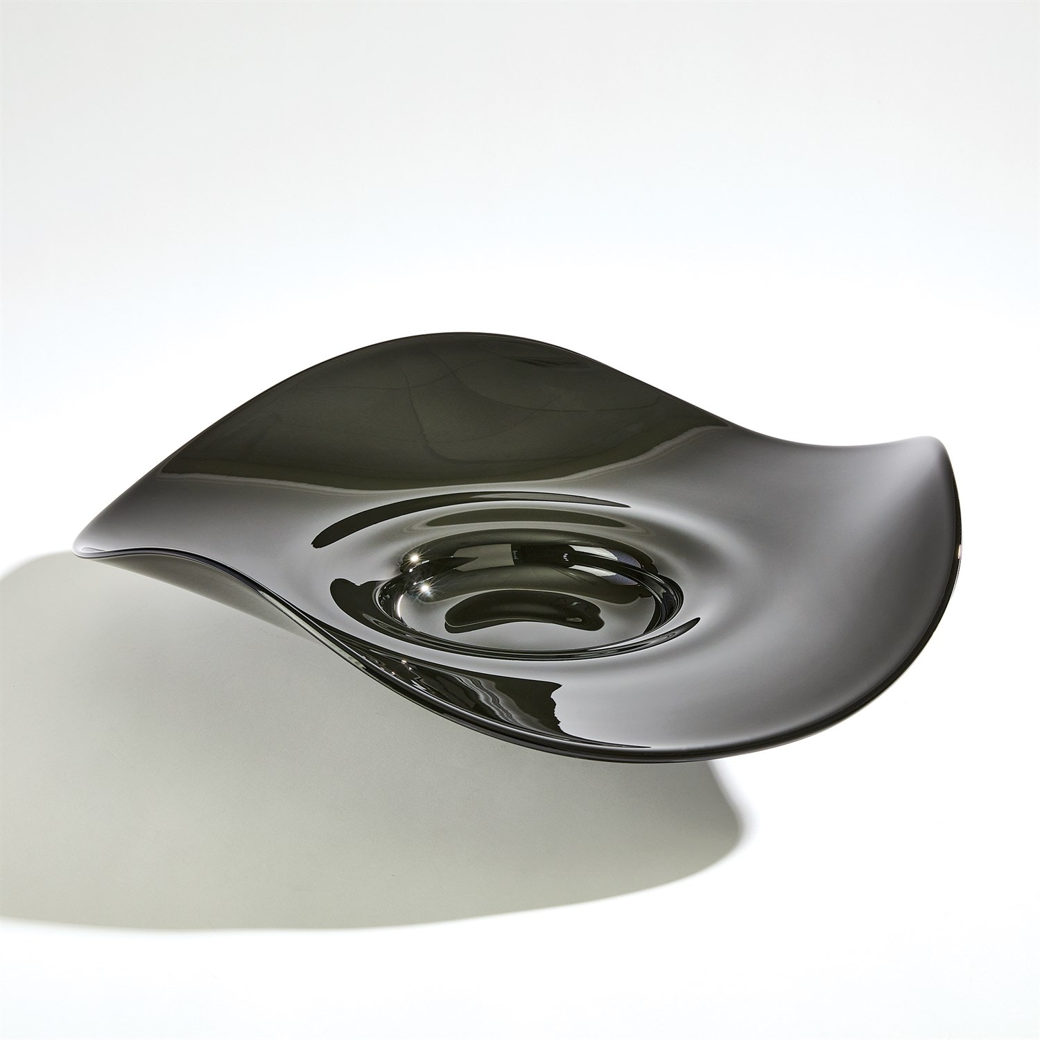  Wavy Edge Bowl-Black 