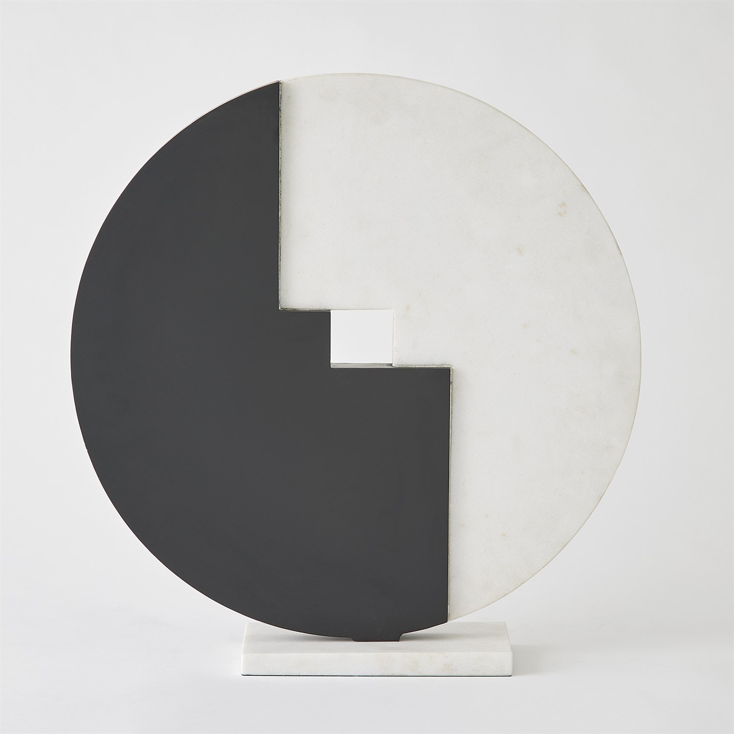 Global Views Stone Medallion Sculpture 8.83223