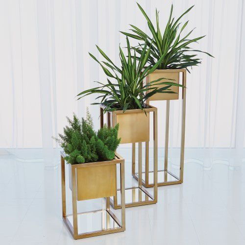 Global Views Escher Pedestal/Planter-Brass-Lg 9.92906