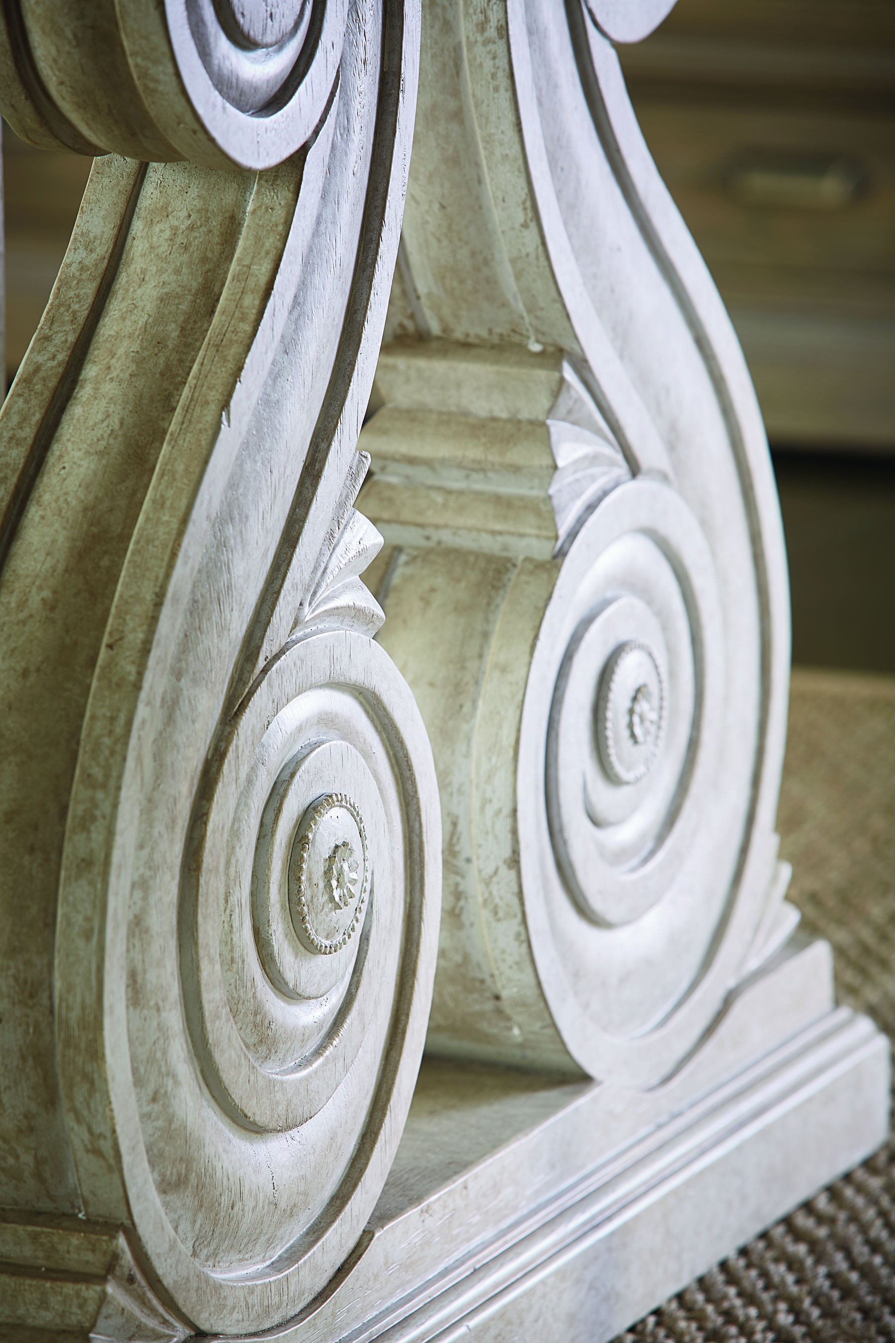 ART Furniture 2332212802 Dining Room Pearce Dining Table